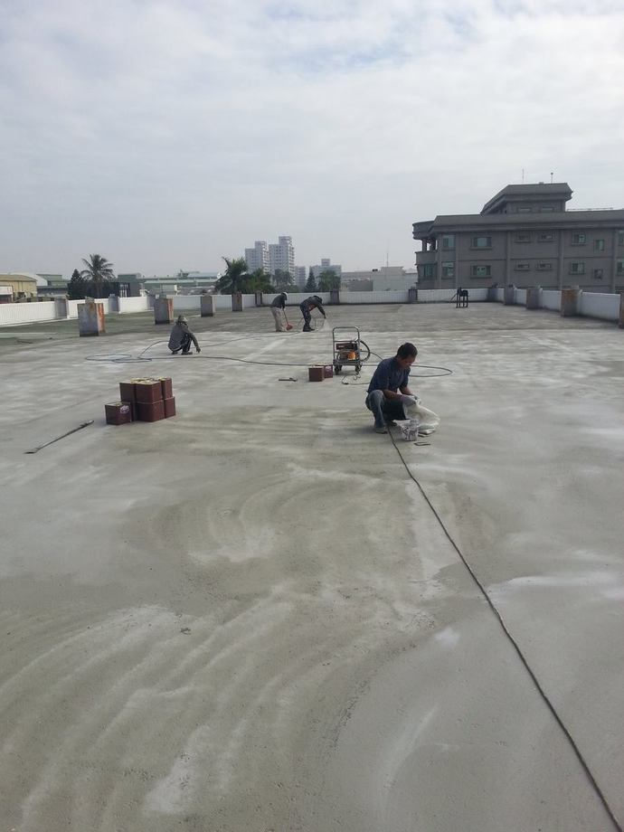 安平工業區屋頂防水施工 (5)